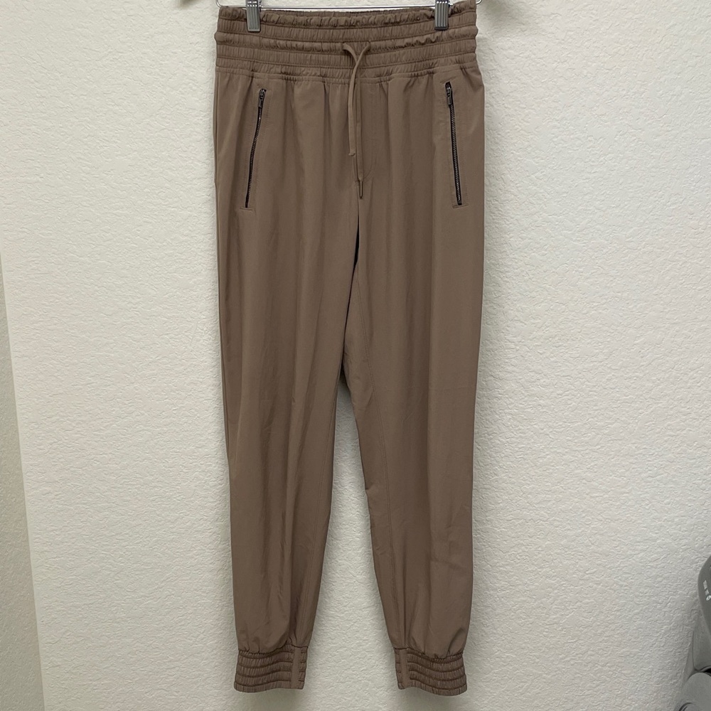 Athleta Camden Jogger Pant Drawstring Pull On Women’s 0 Brownstone Beige - Picture 2 of 16